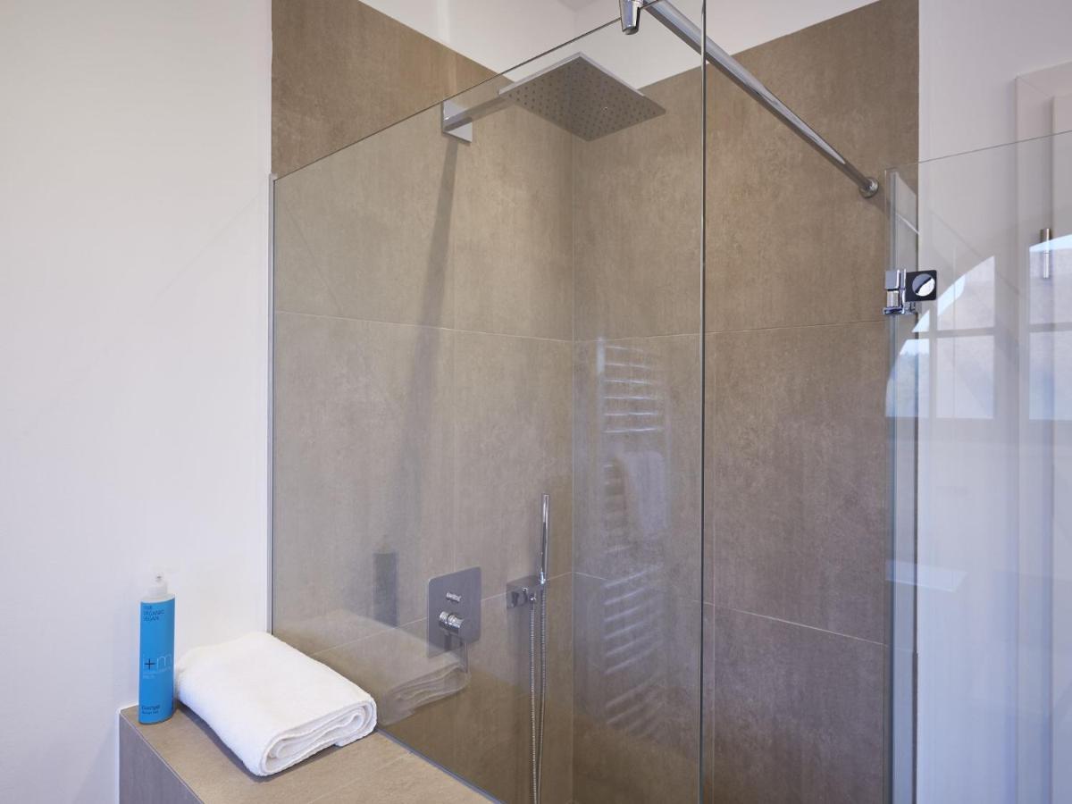 Reetland Am Meer - Premium Reetdachvilla Mit 3 Schlafzimmern, Sauna Und Kamin F07 Dranske Exteriör bild